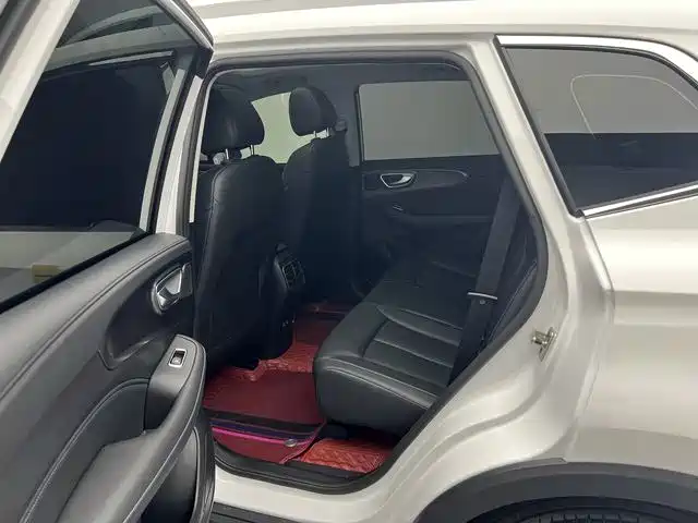Roewe RX5 — миниатюра 14