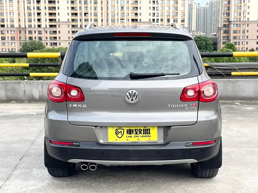 Volkswagen Tiguan 2010 1.8TSI AT