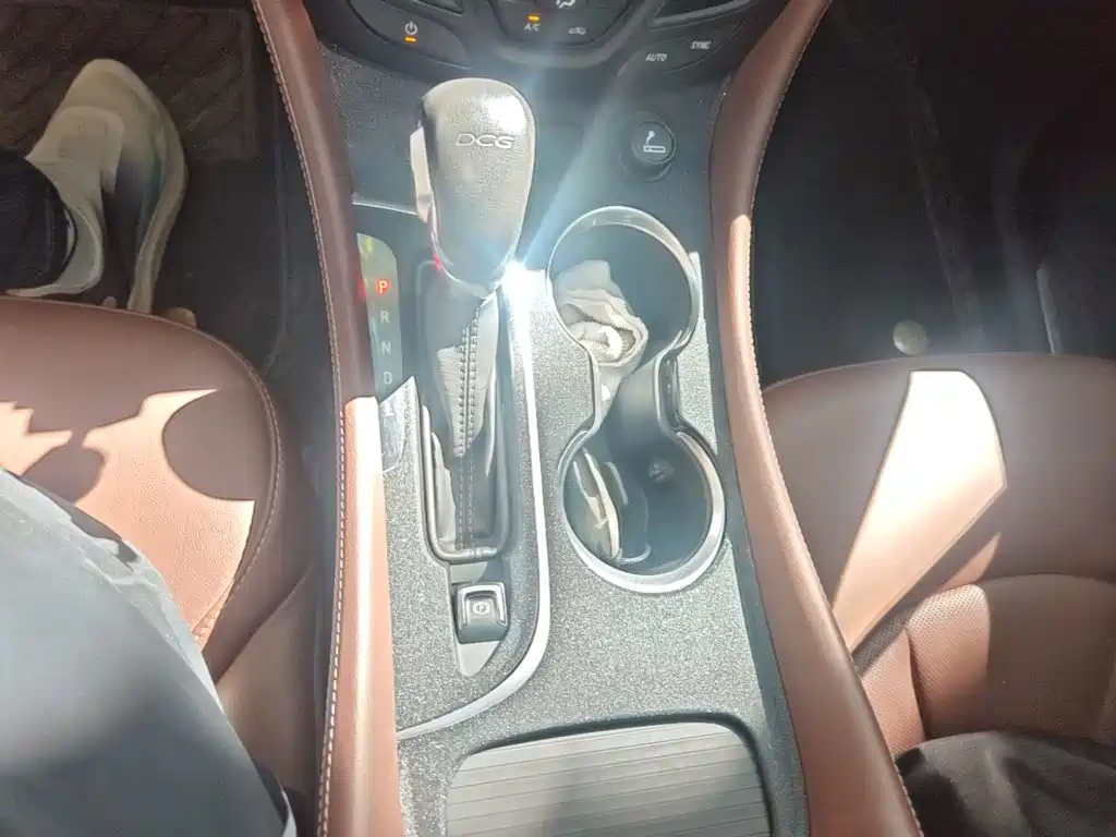 Buick Envision Plus — миниатюра 14