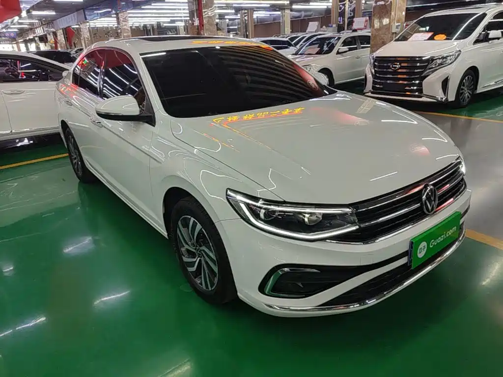 Volkswagen Bora — миниатюра 4