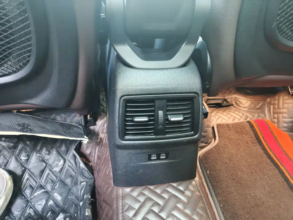 BMW X1 — миниатюра 13