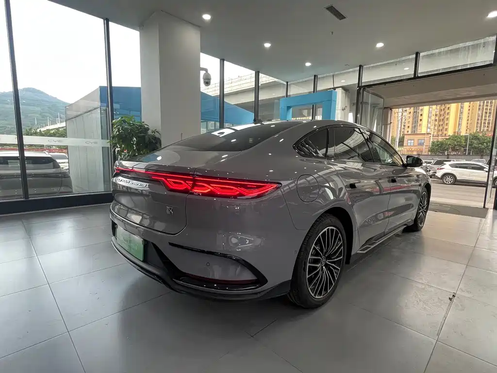 BYD Han — миниатюра 15