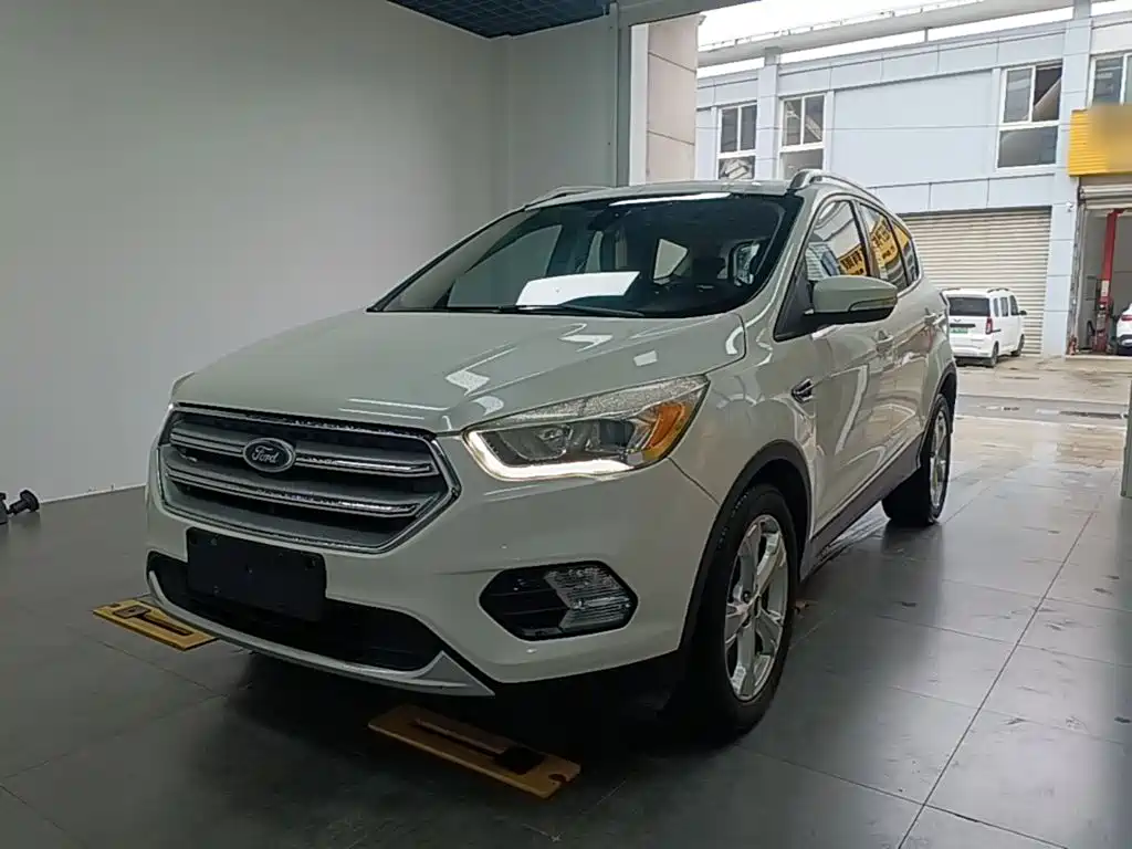 Ford Kuga — миниатюра 2