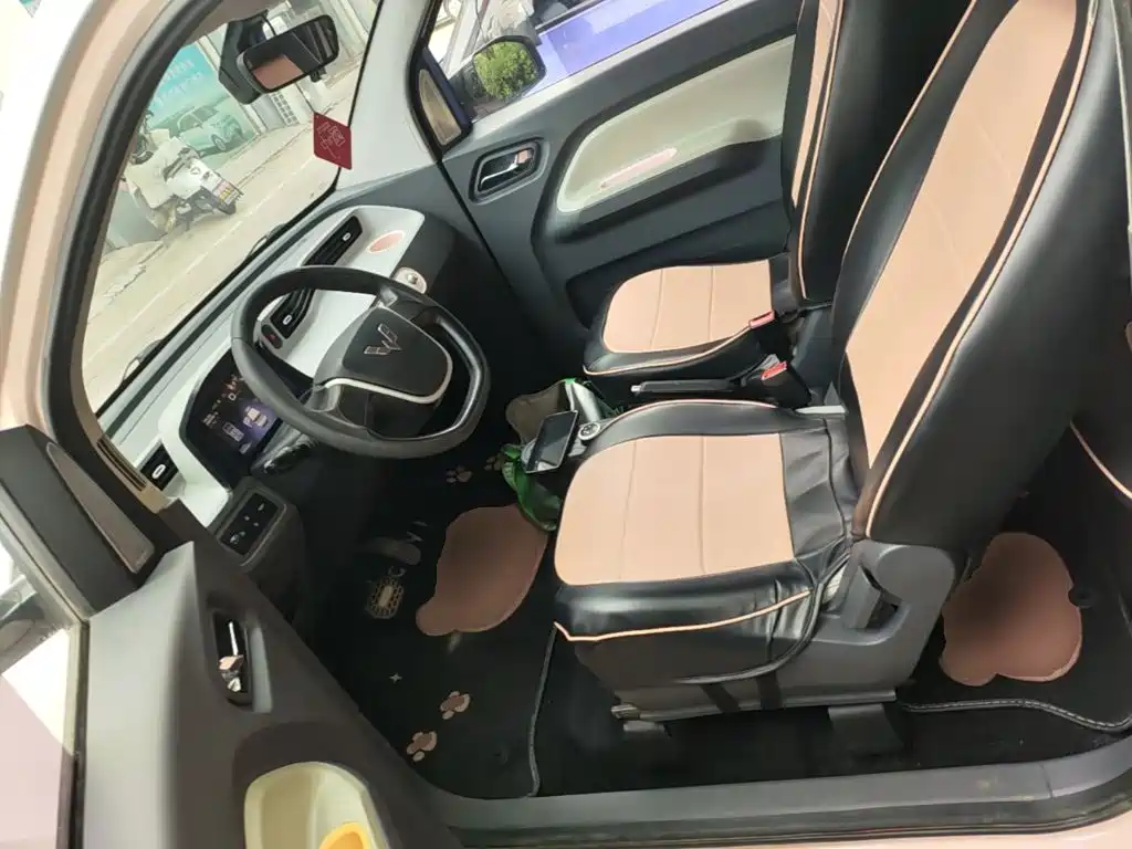 Wuling MINIEV — миниатюра 15