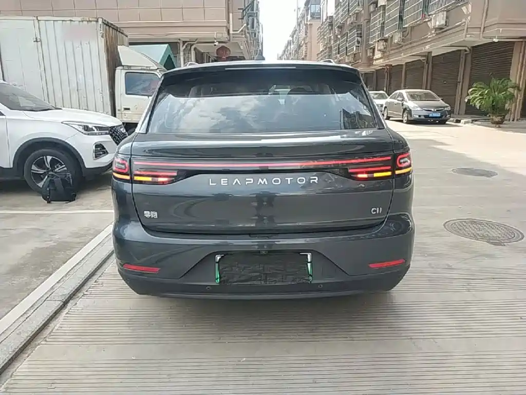Leapmotor Leapmotor C11 — миниатюра 6