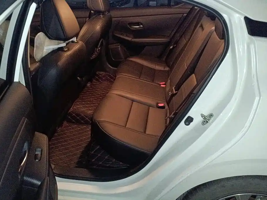 Nissan Sylphy — миниатюра 11