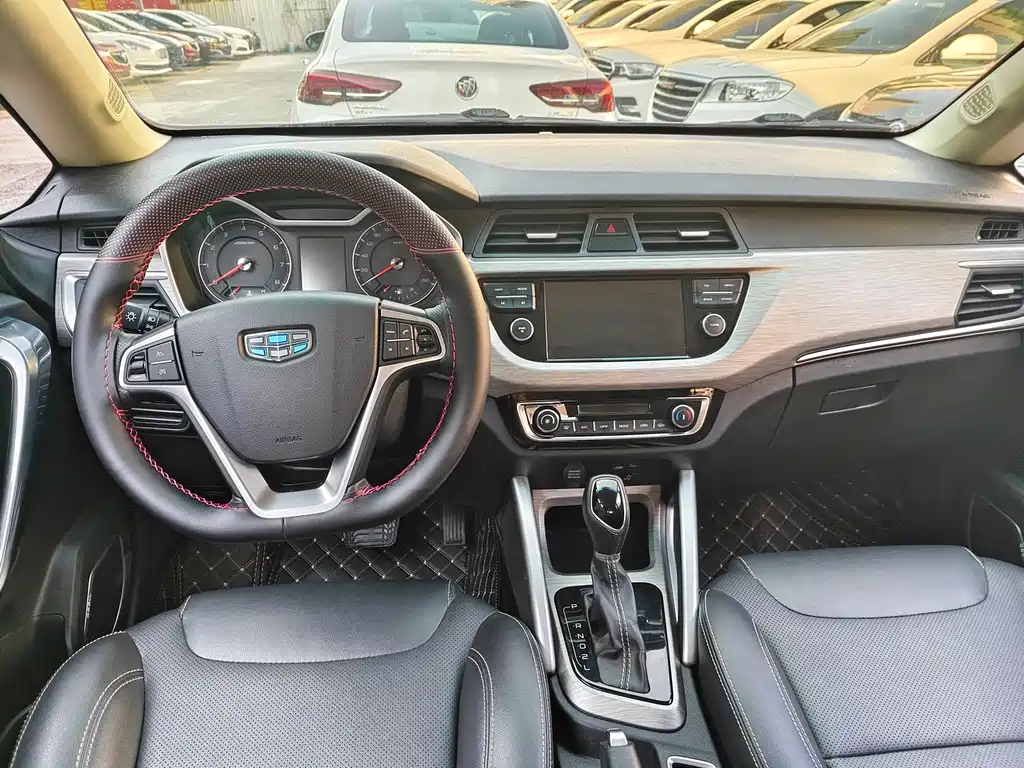 Geely Vision X3 — миниатюра 4
