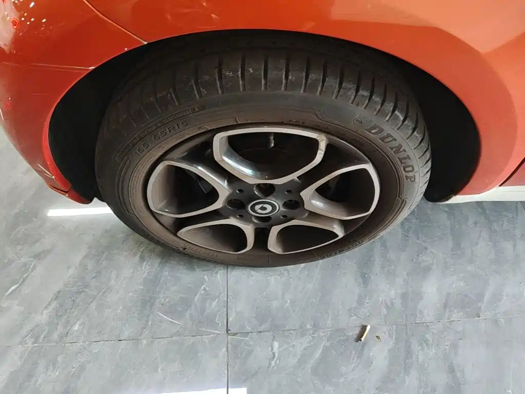 smart Smart Fortwo — миниатюра 23