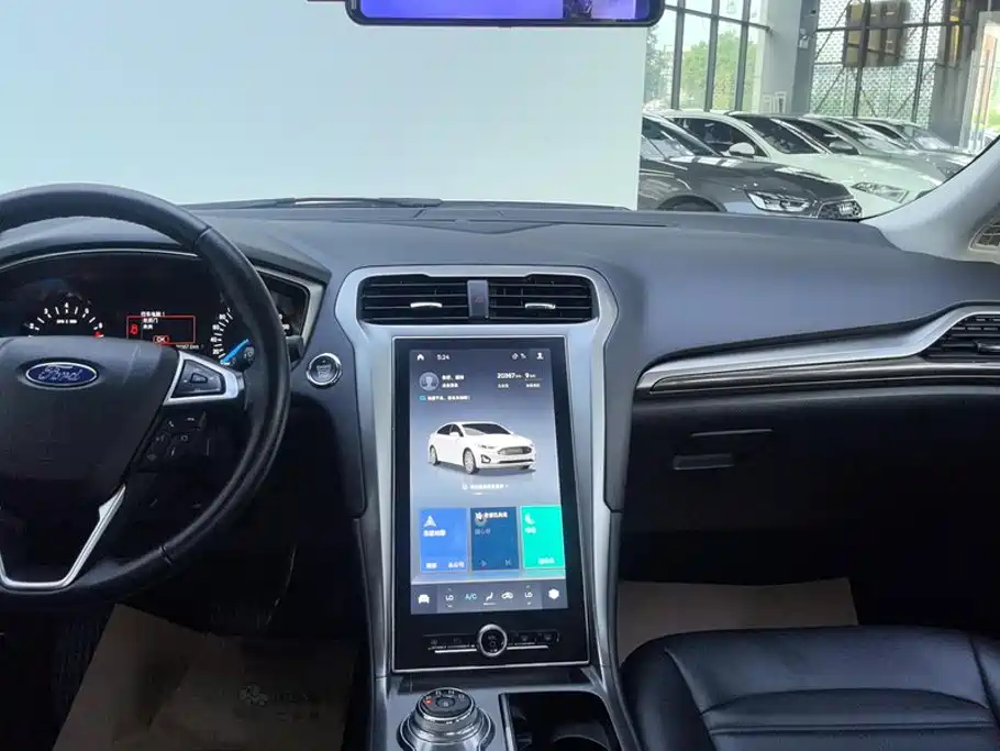Ford Mondeo — миниатюра 13