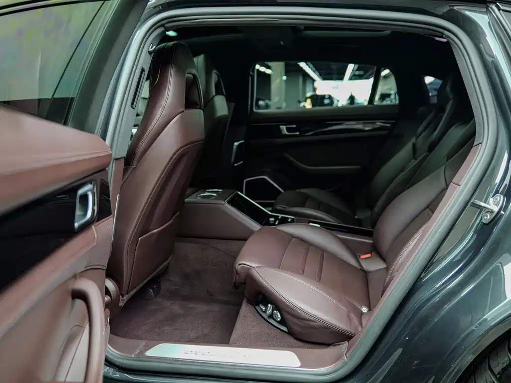 Porsche Panamera — миниатюра 14