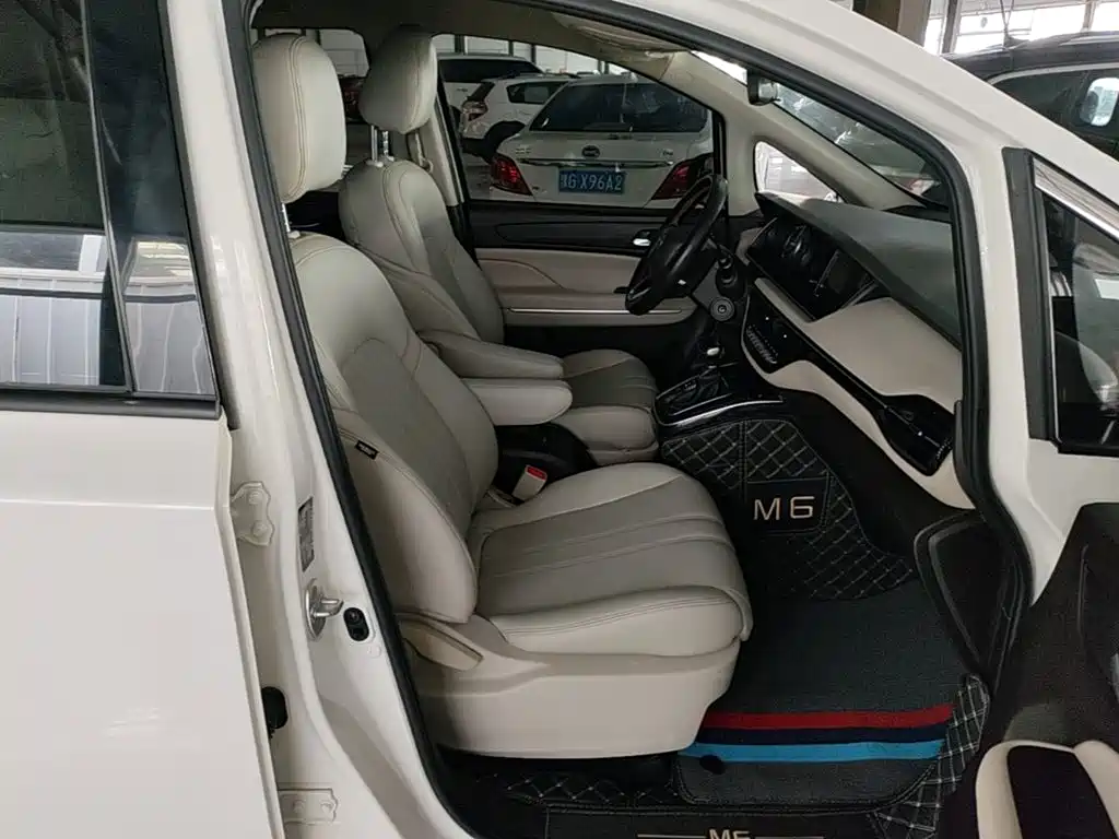 GAC Motor Trumpchi M6 — миниатюра 25
