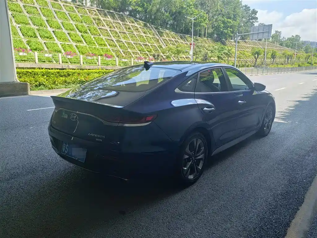 Hyundai Lafesta 2019 280TGDi V