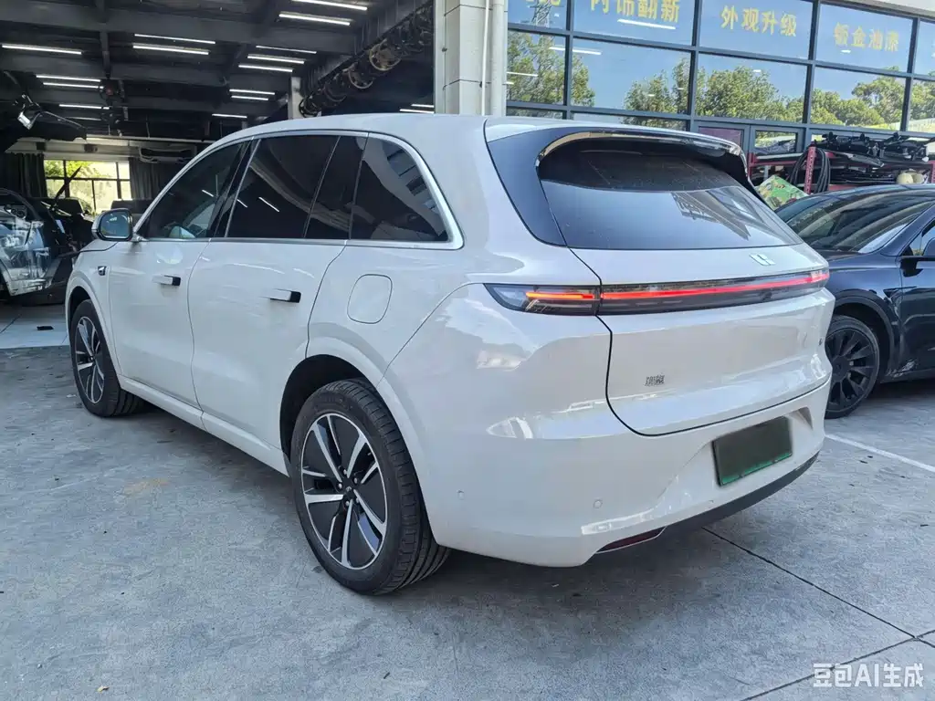 Li Auto Li L6 — миниатюра 7