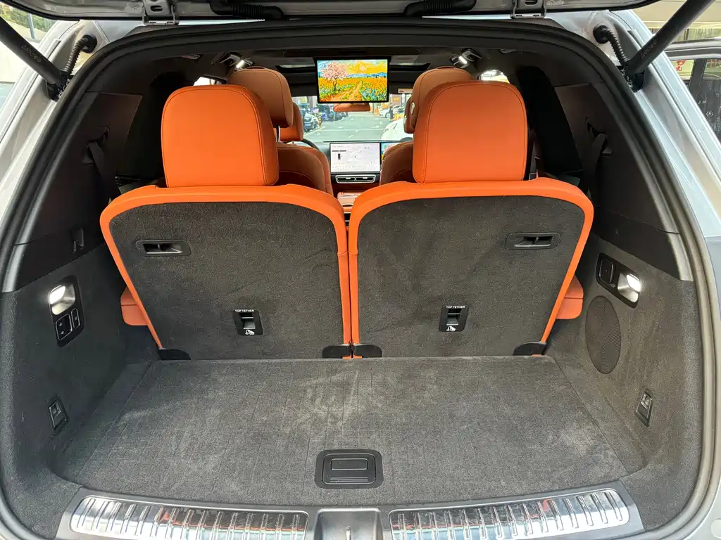 Li Auto Li L8 — миниатюра 15