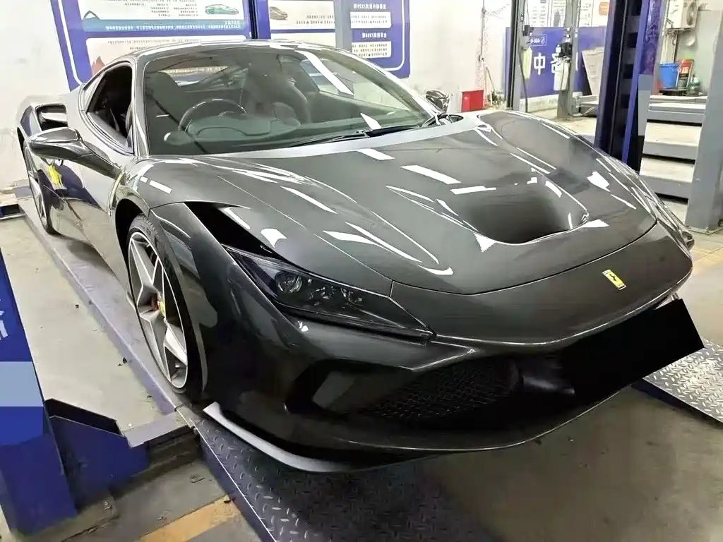 Ferrari F8 — миниатюра 3