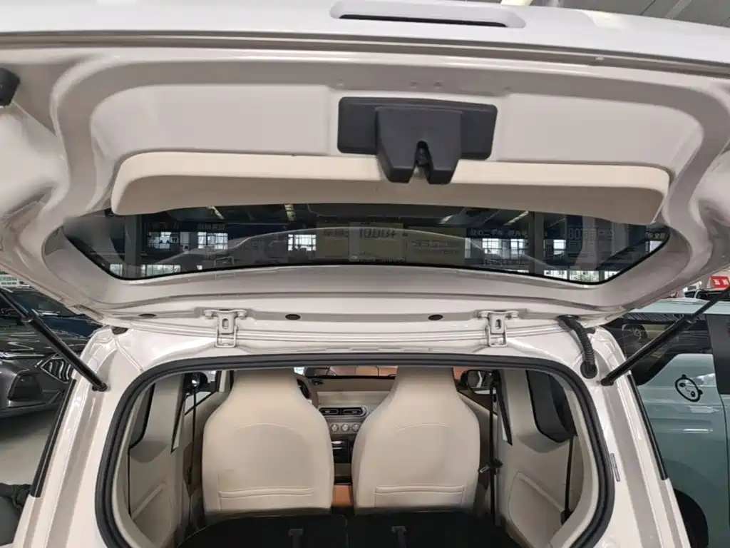 Wuling MINIEV — миниатюра 19
