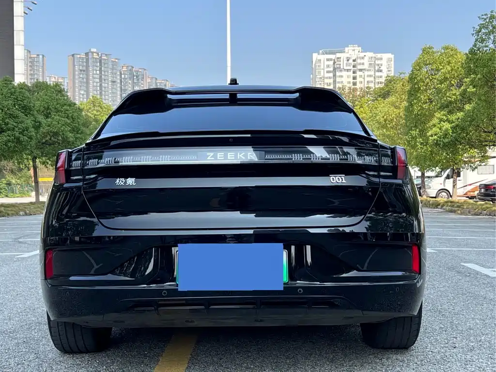 ZEEKR EXTREME KRYPTON 001