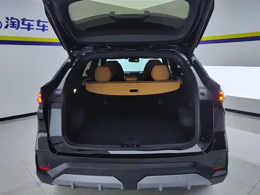 GEELY GALAXY GALAXY L7