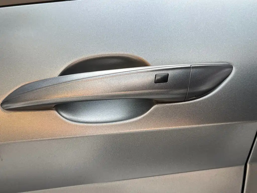 Hyundai Elantra — миниатюра 12