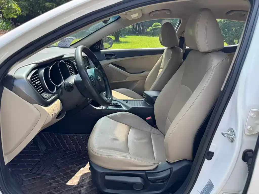 Kia K5 — миниатюра 6