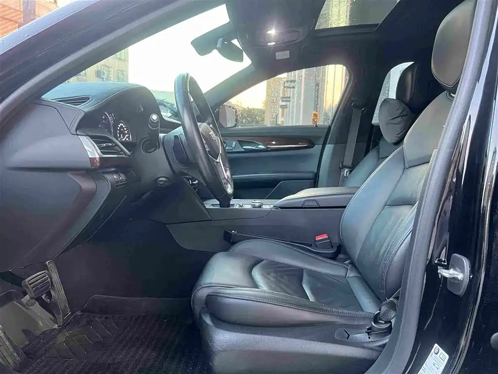 Cadillac CT6 — миниатюра 7