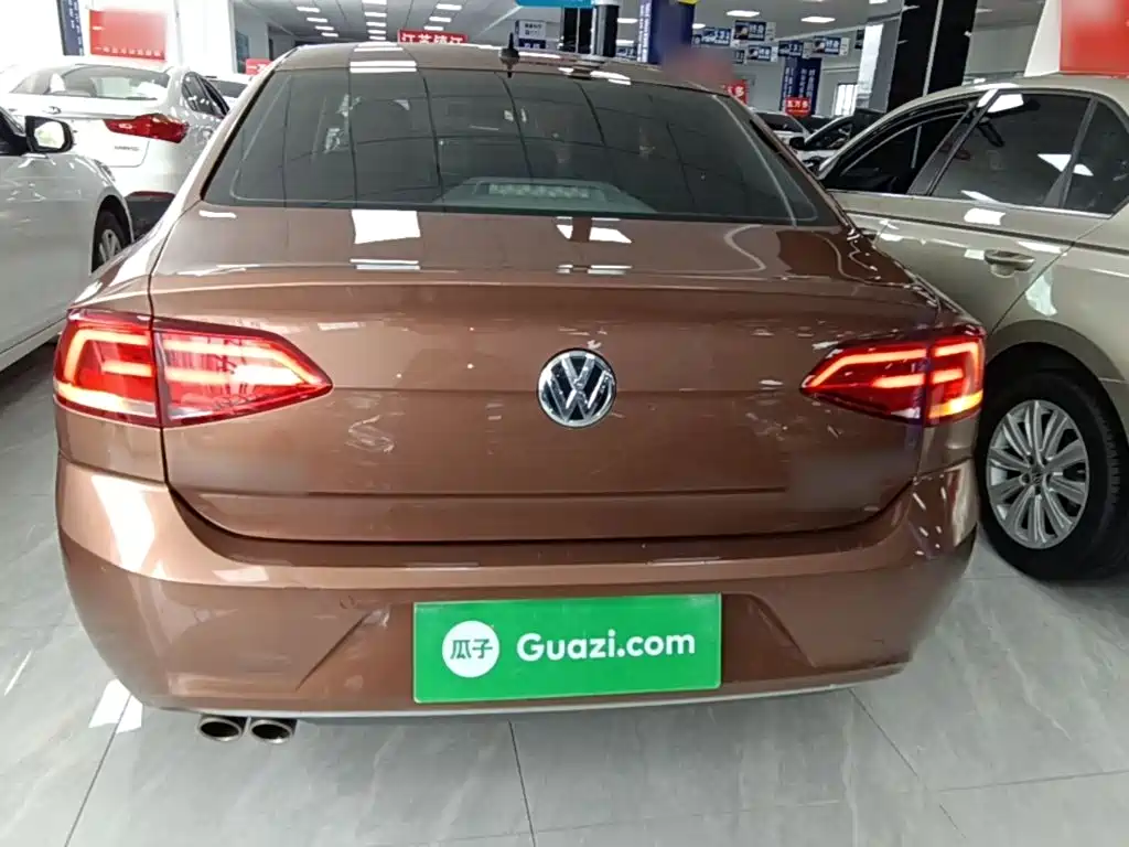 Volkswagen Lamando — миниатюра 6