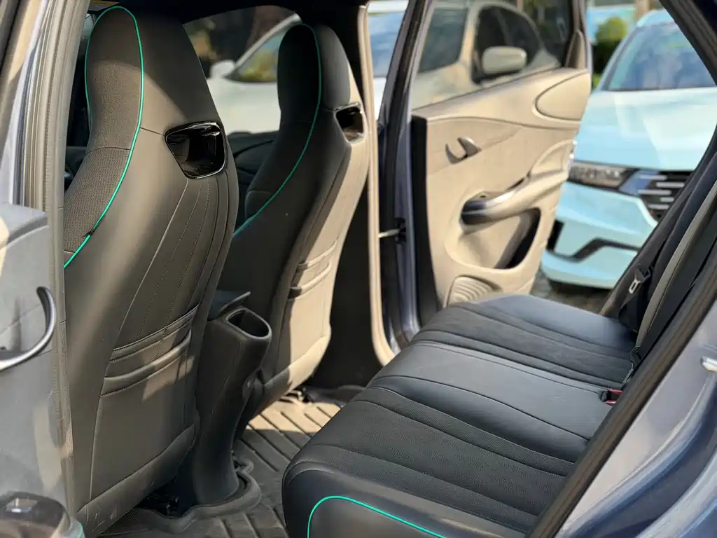 BYD Dolphin — миниатюра 7
