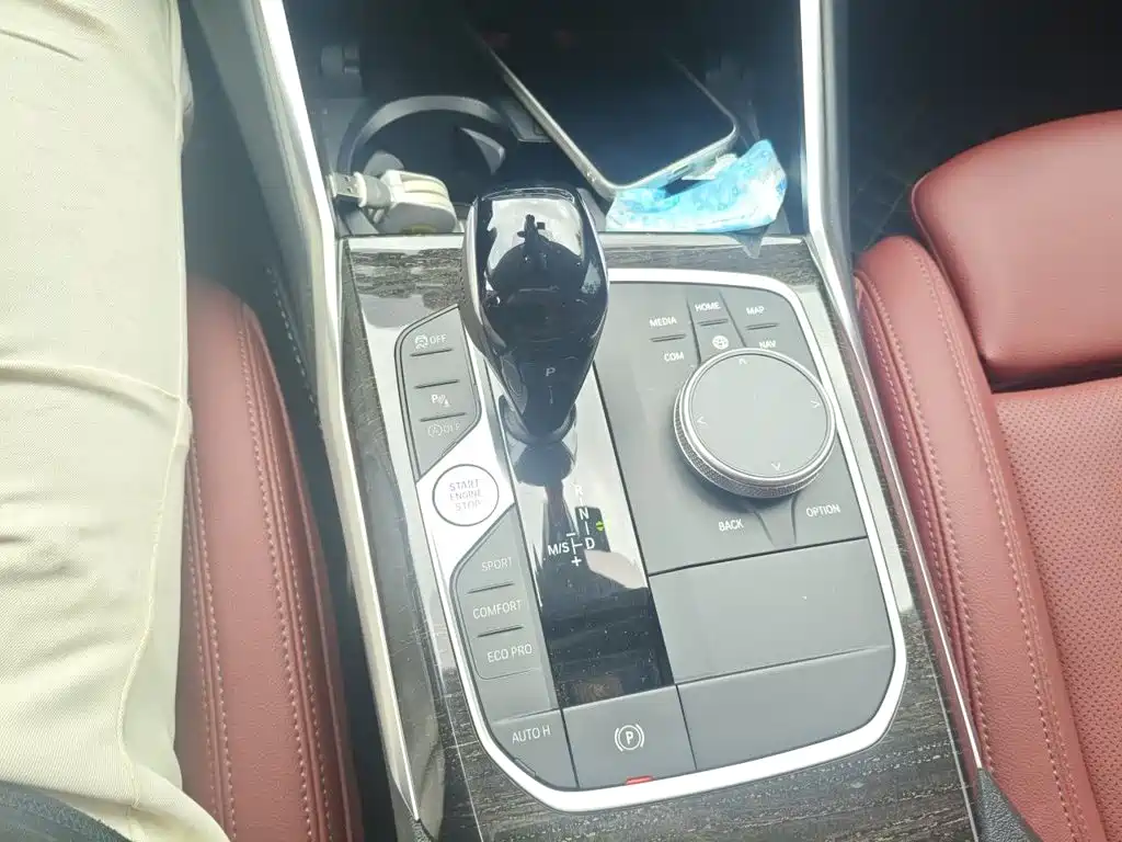 BMW 3 Series — миниатюра 15