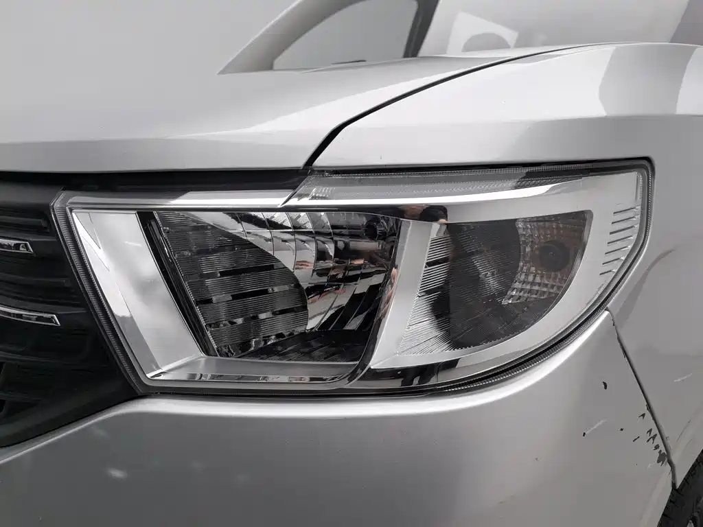Wuling Hongguang V — миниатюра 7