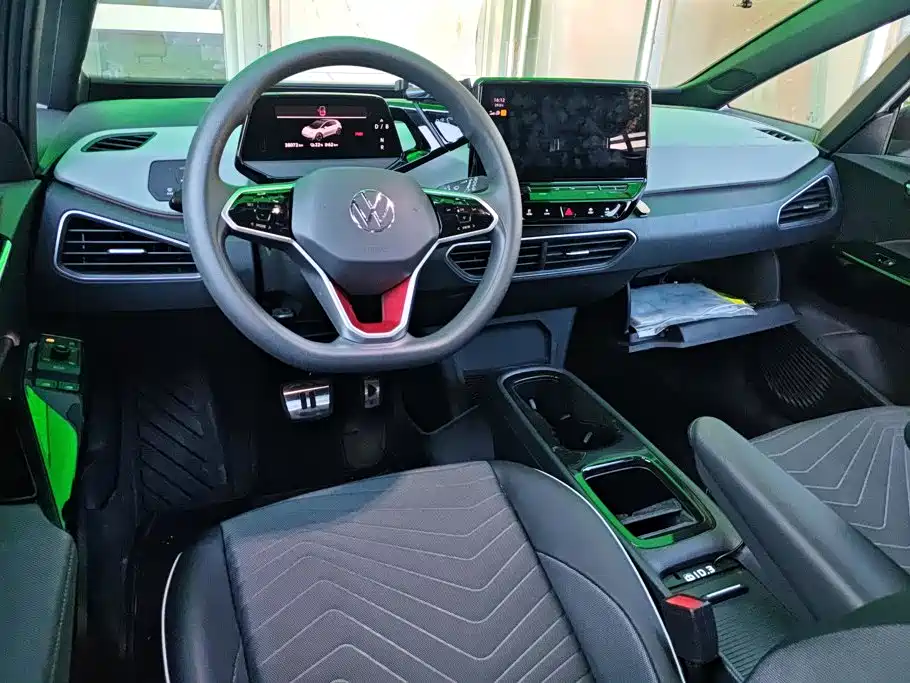 Volkswagen ID.3 — миниатюра 12