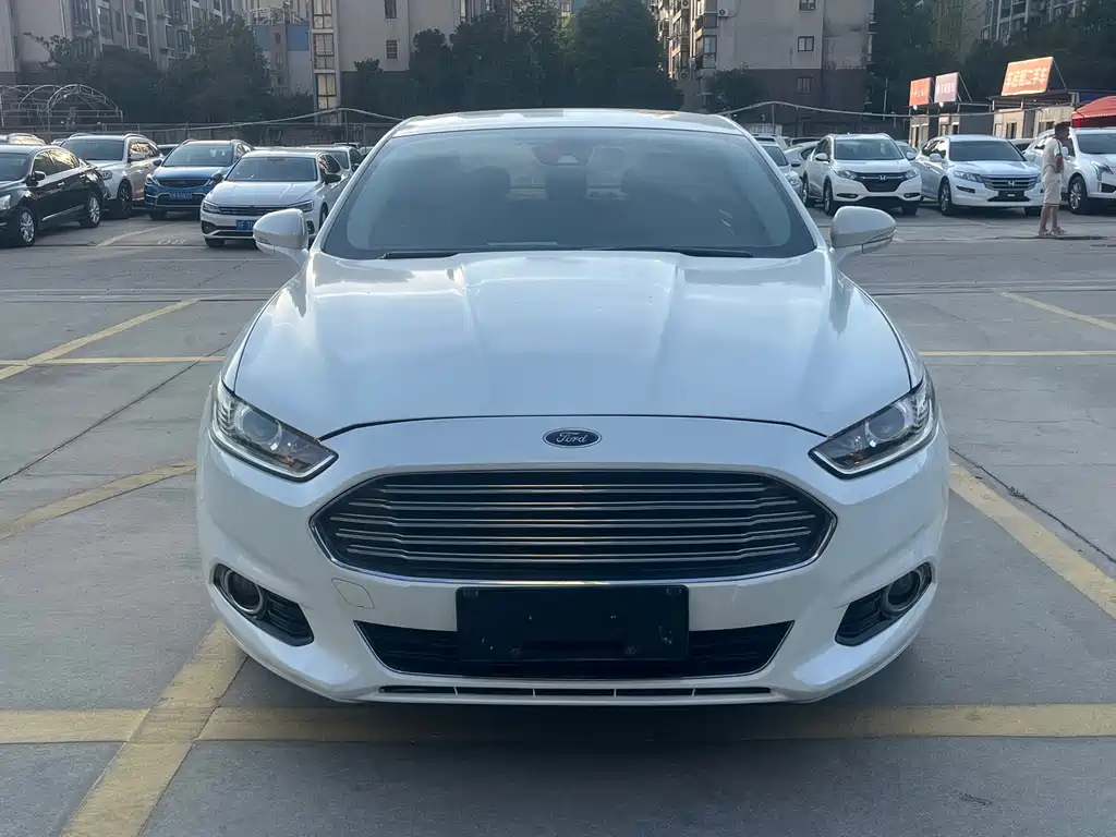Ford Mondeo — миниатюра 2