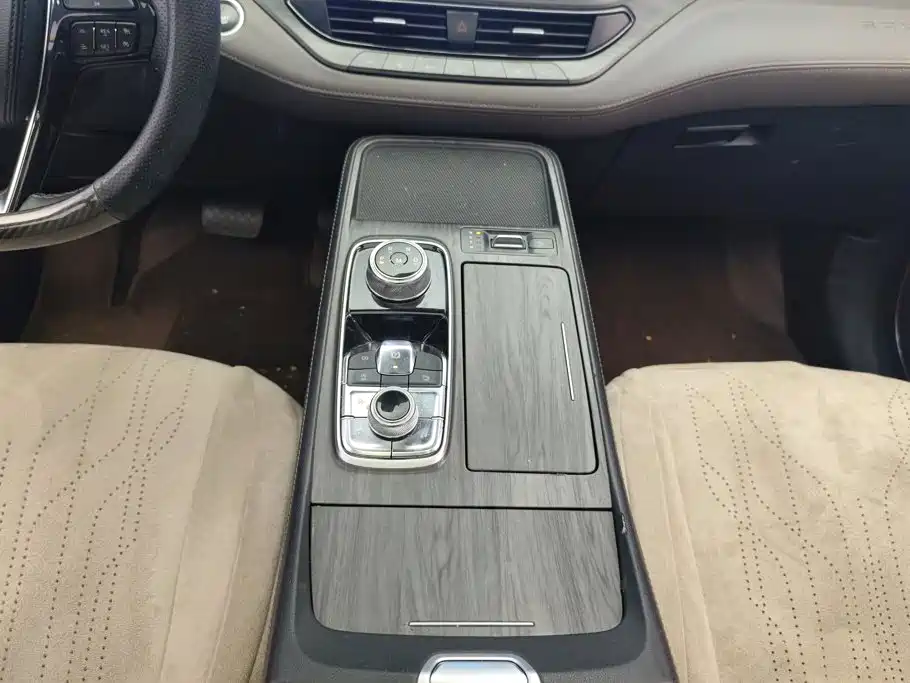 Ford Equator — миниатюра 16