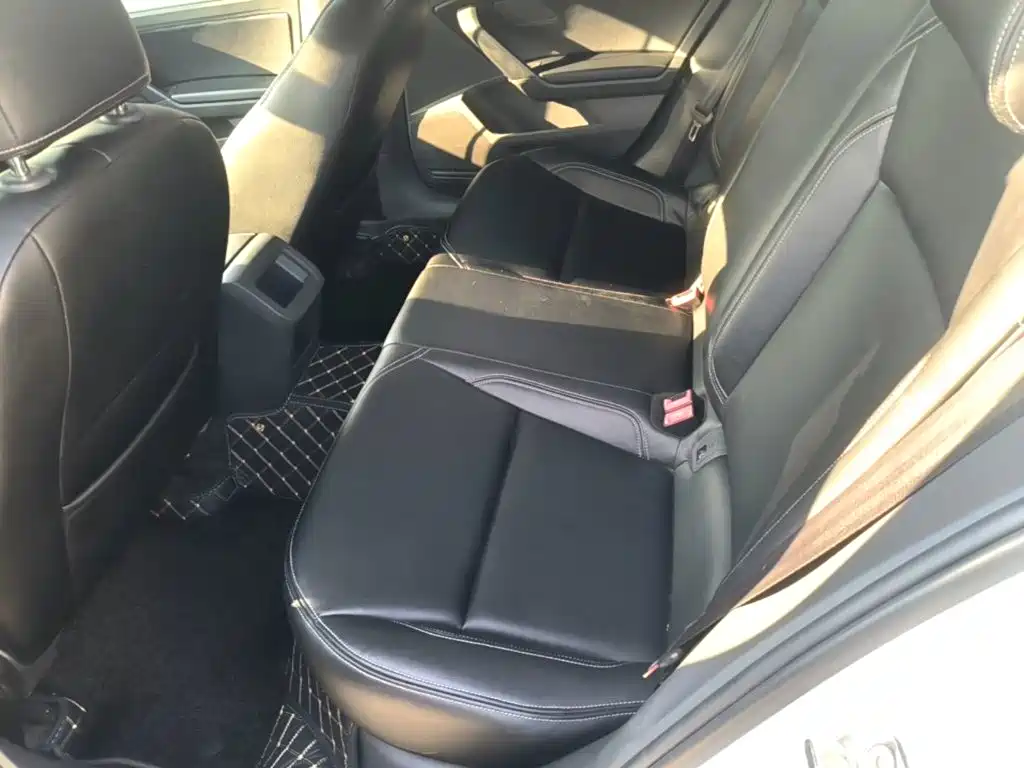 Volkswagen Lamando — миниатюра 17