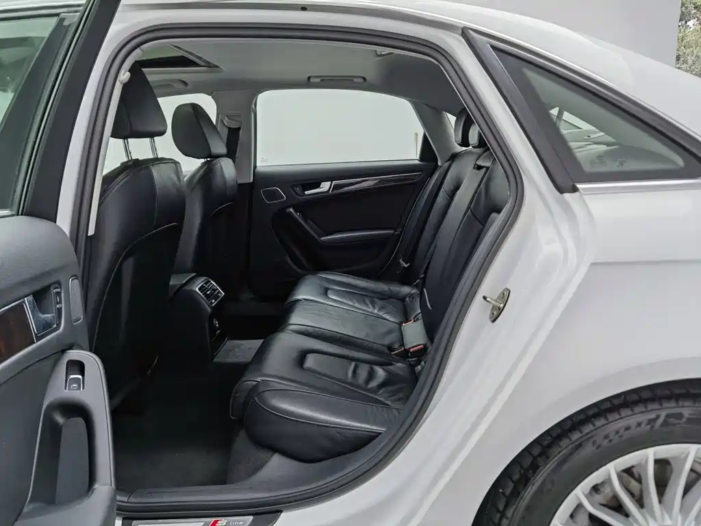 Audi A4L — миниатюра 15