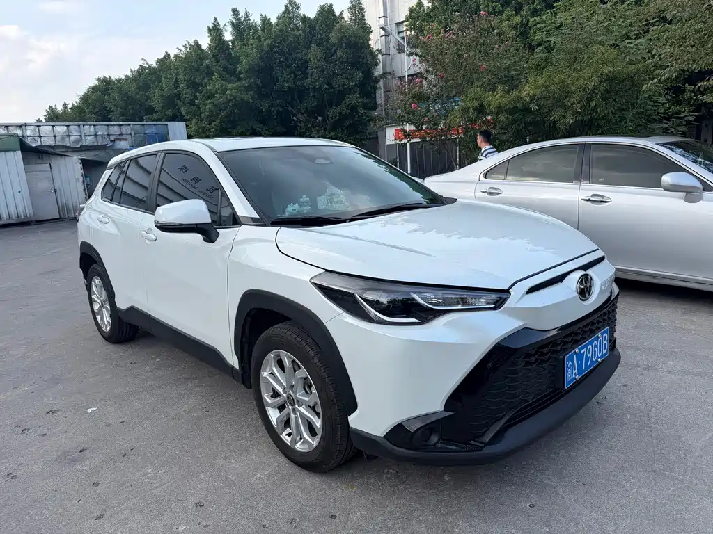 Toyota Frontlander — миниатюра 3