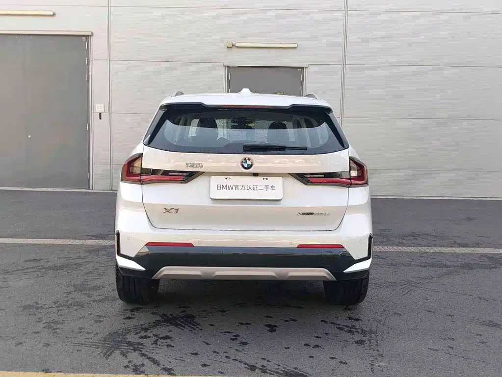 BMW X1 — миниатюра 13