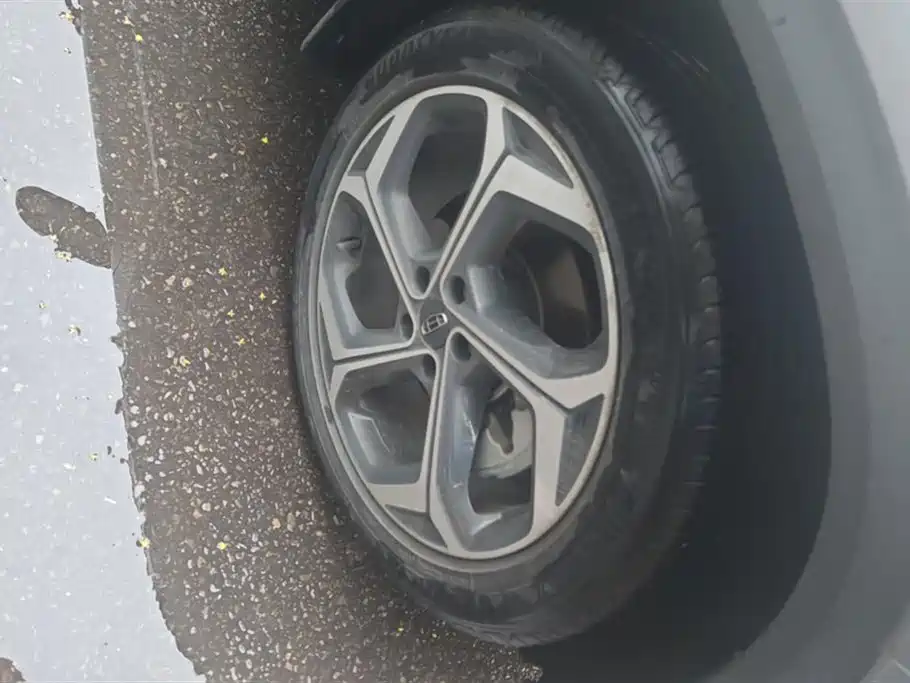 GEELY AUTOMOBILE XINGYUE L