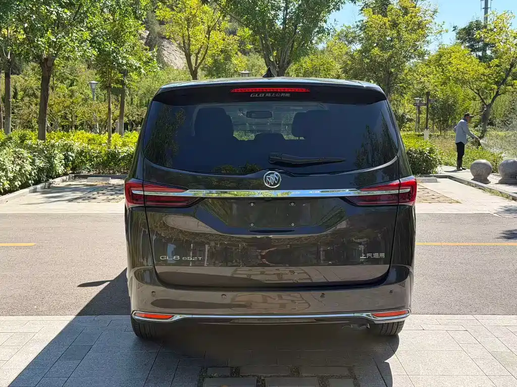 Buick GL8 — миниатюра 20