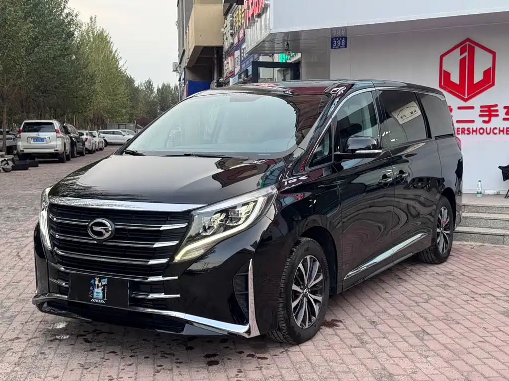 GAC Motor Trumpchi M8