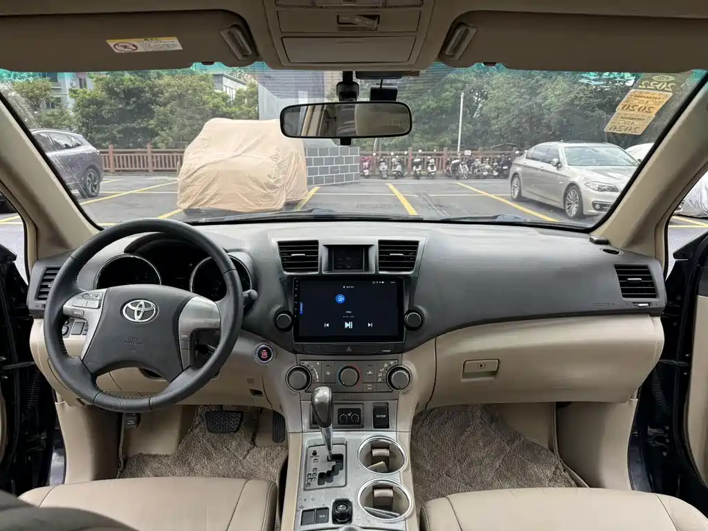 Toyota Highlander — миниатюра 13