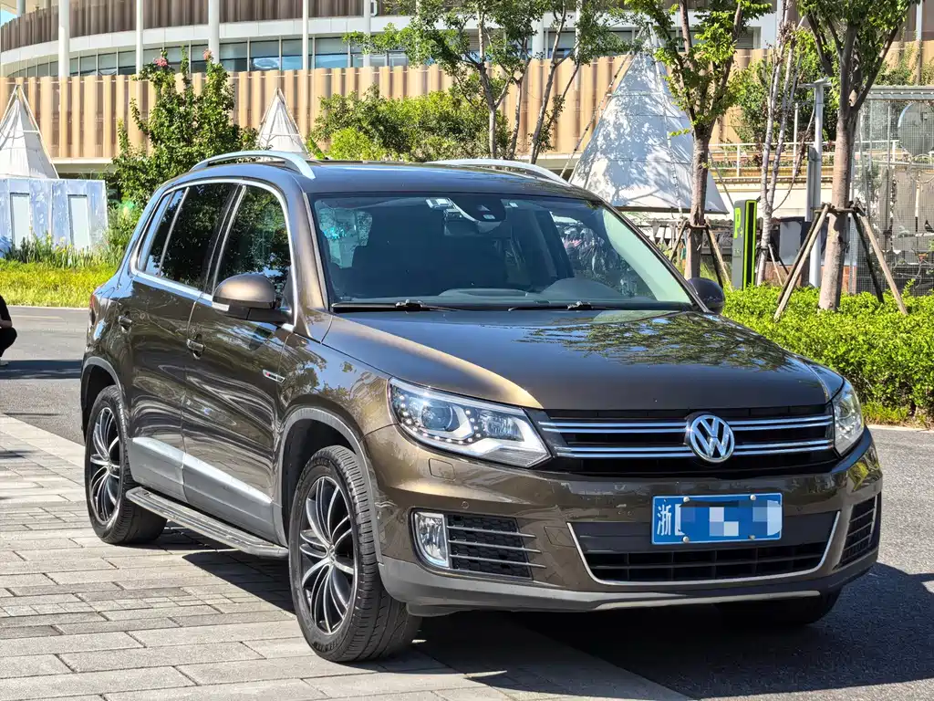 Volkswagen Tiguan 2016 330TSI AT Flagship