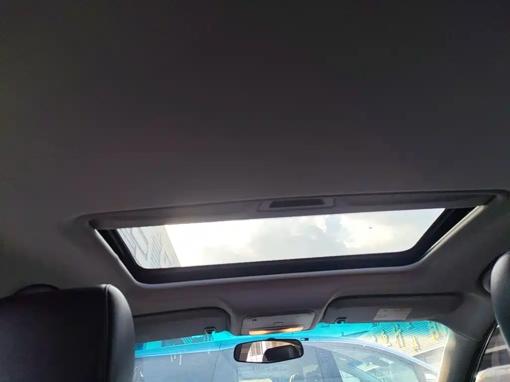 Buick Excelle — миниатюра 18