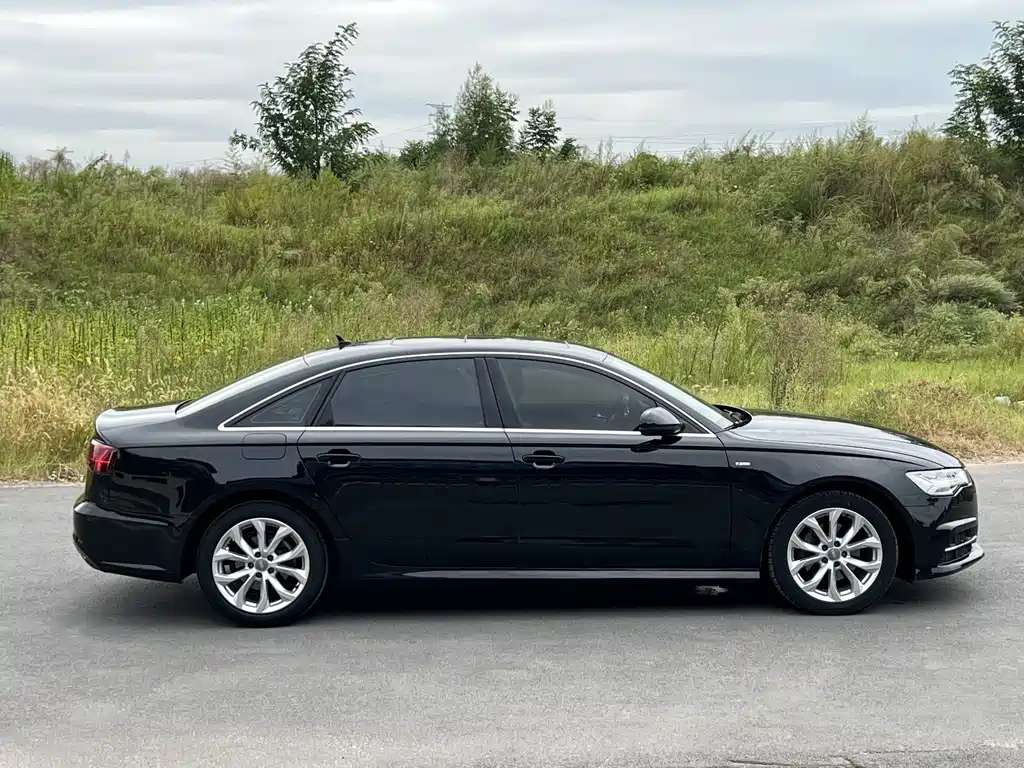 Audi A6L 2018 30 35 TFSI Fashion