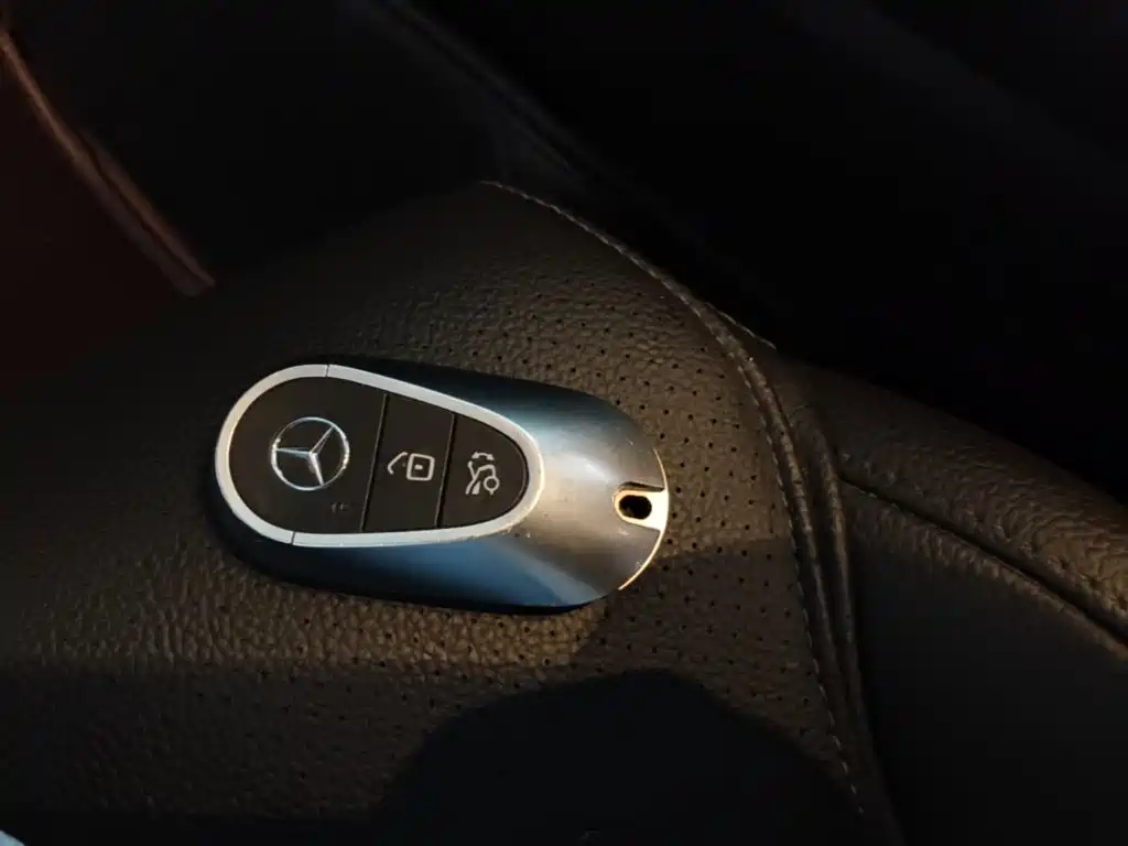 Mercedes-Benz C-Class — миниатюра 9