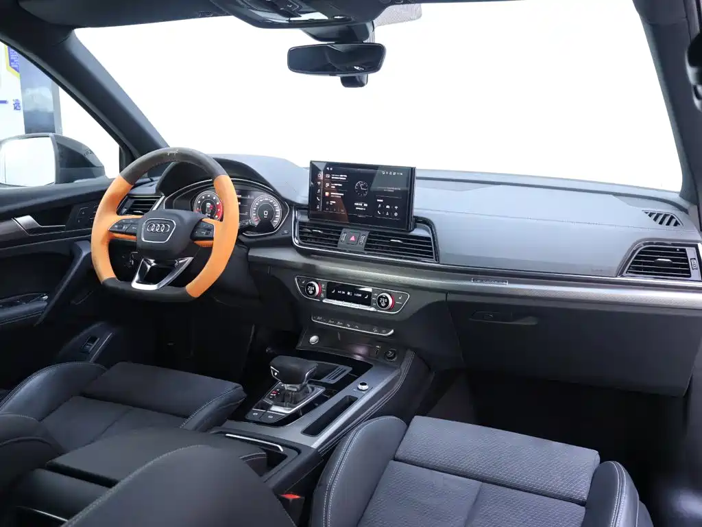 Audi Q5L Sportback — миниатюра 20