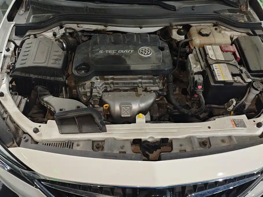 Buick Excelle — миниатюра 10