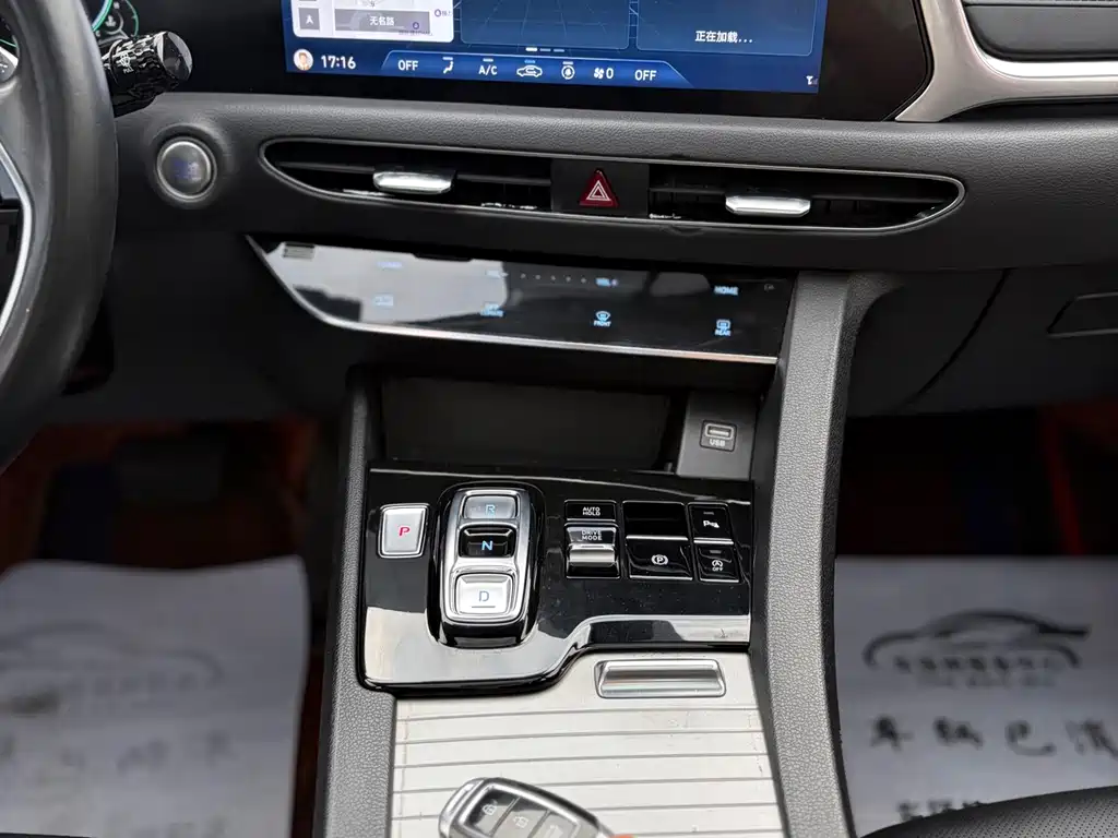 Hyundai Sonata — миниатюра 11