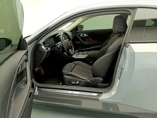 BMW 2 Series (Import) — миниатюра 12