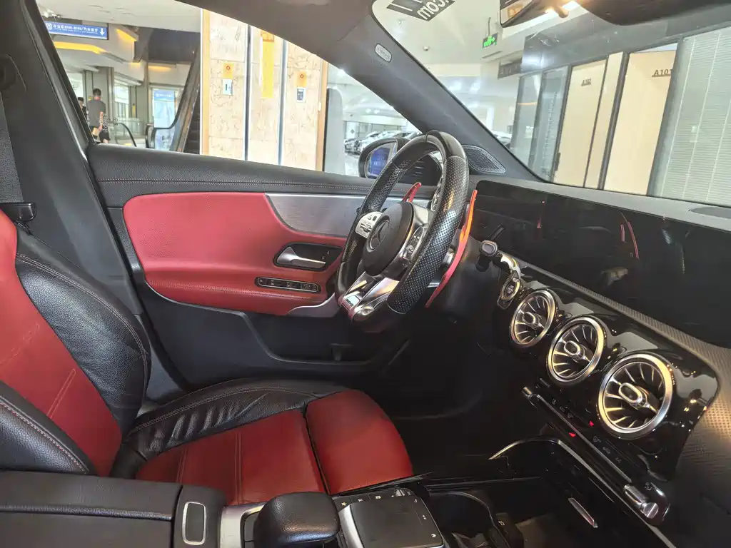 Mercedes-Benz A-Class AMG — миниатюра 11