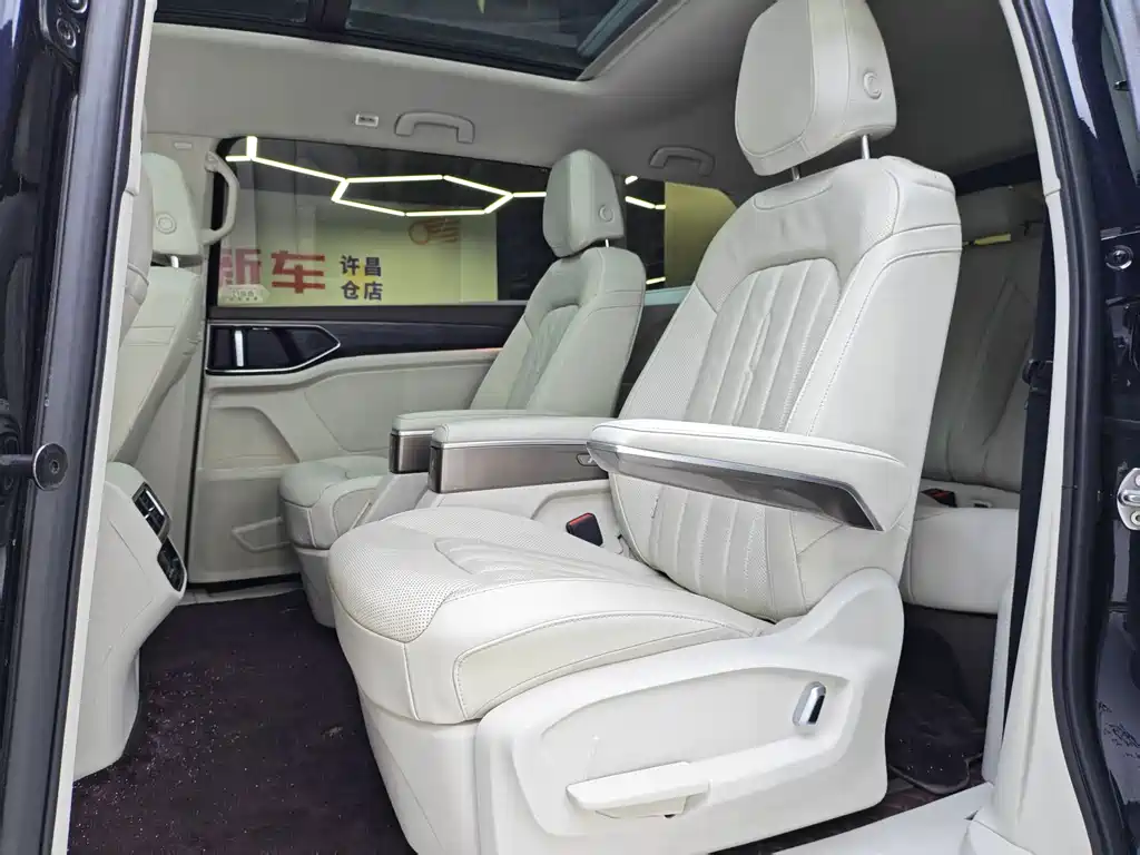Volkswagen Viloran — миниатюра 14
